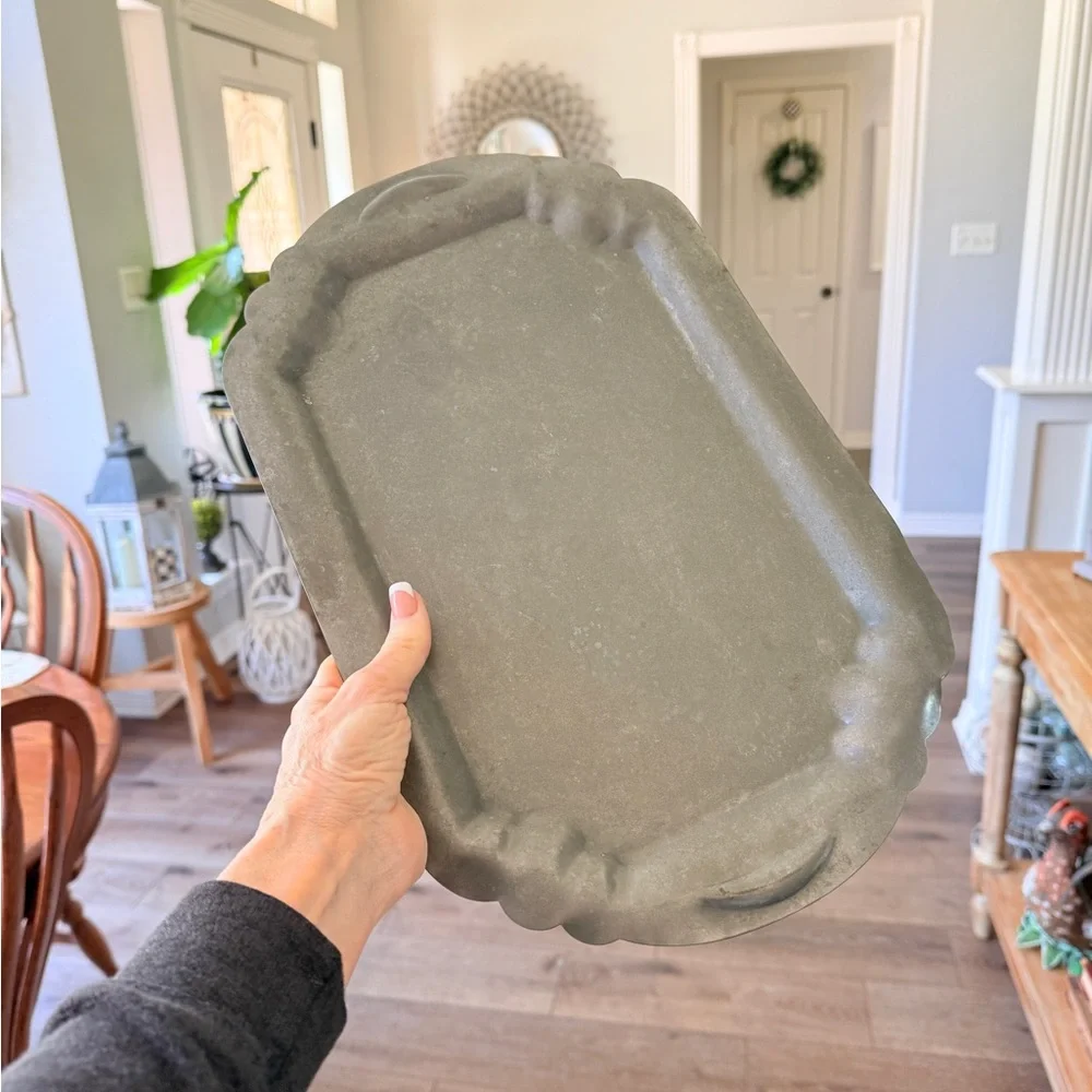 Vintage Pewter Vanity Tray – Scalloped Edges, Rectangular, England